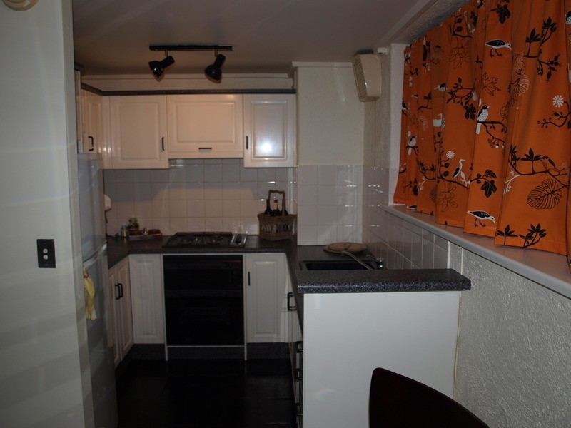 8/23 Moseley Street, Glenelg SA 5045