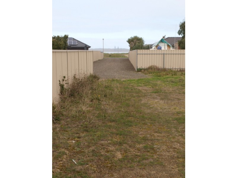 20 Arcadia Avenue, Hindmarsh Island SA 5214