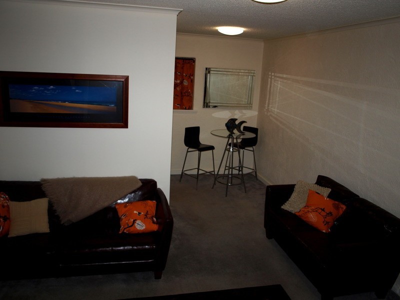 8/23 Moseley Street, Glenelg SA 5045