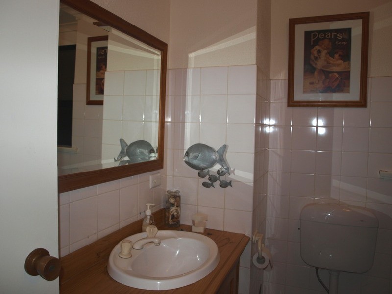 8/23 Moseley Street, Glenelg SA 5045