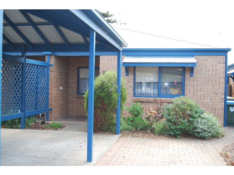 2/2 Loveday Street, Goolwa SA 5214