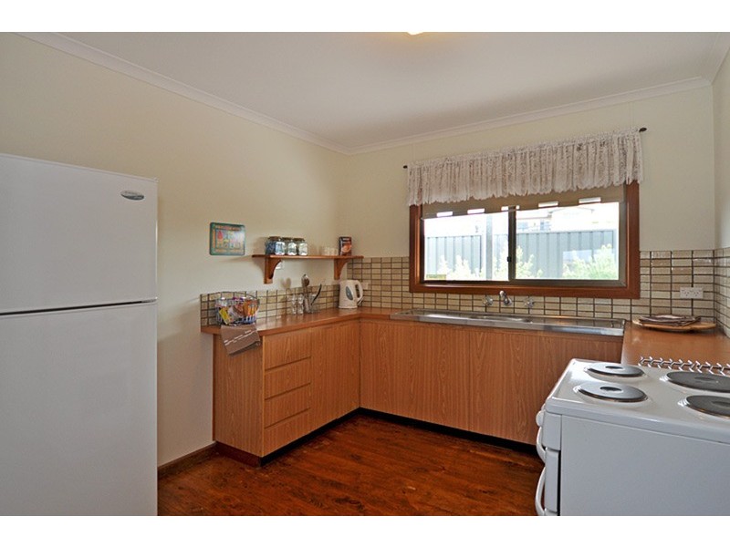 14 Chapman Road, Middleton SA 5213