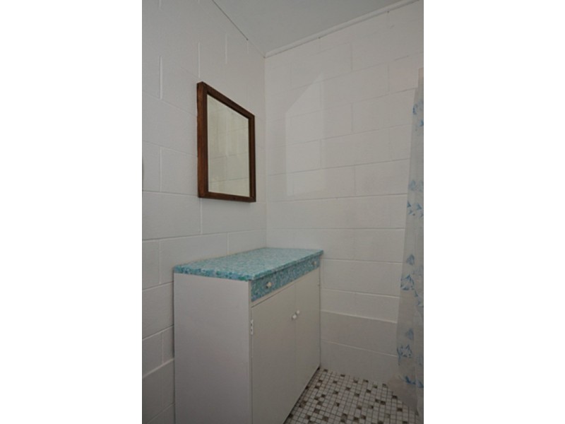 25  Goolwa Channel Drive, Hindmarsh Island SA 5214