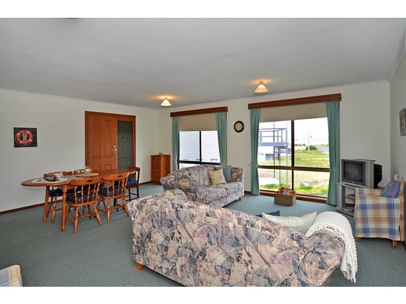 14  Chapman  Road, Middleton SA 5213