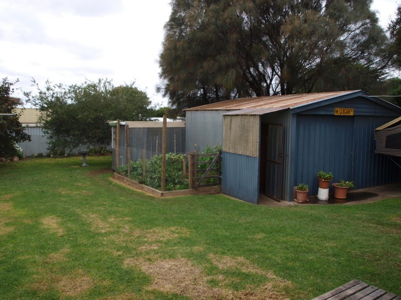 4 Heggaton Road, Goolwa SA 5214
