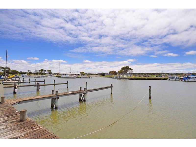 7/118  Arcadia  Avenue, Hindmarsh Island SA 5214