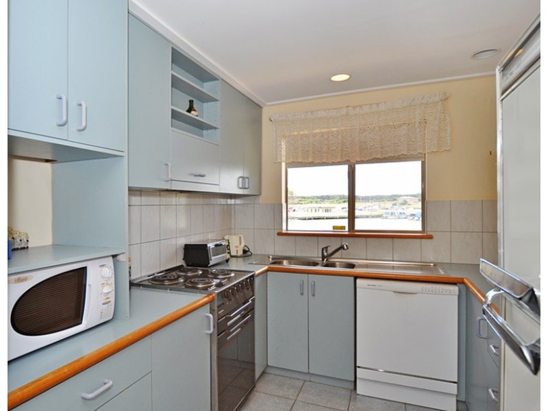 7/118  Arcadia  Avenue, Hindmarsh Island SA 5214