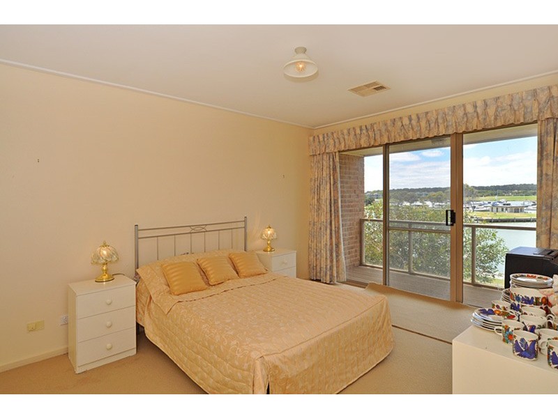 7/118  Arcadia  Avenue, Hindmarsh Island SA 5214