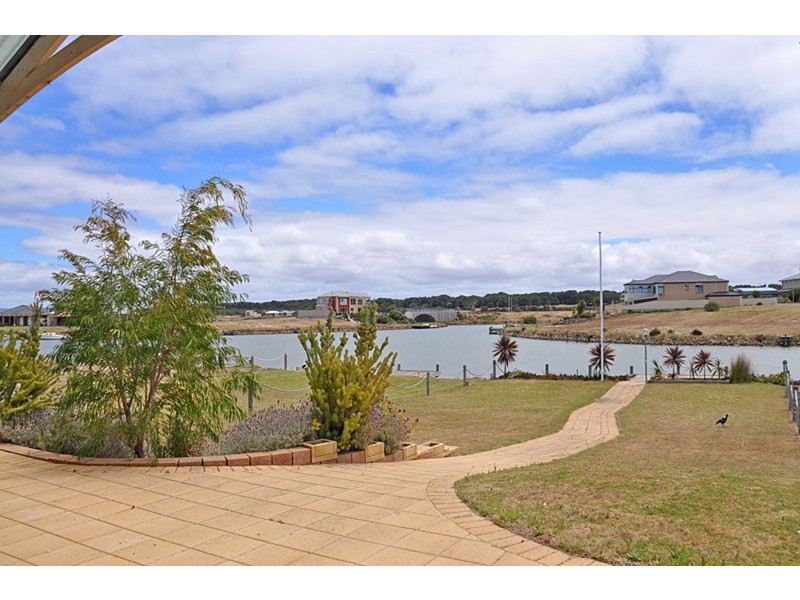 153  Wentworth  Parade, Hindmarsh Island SA 5214