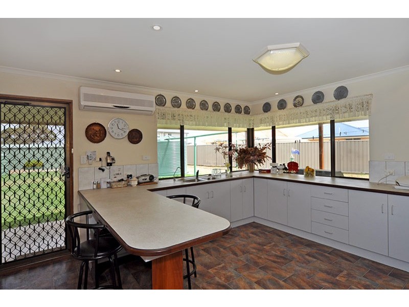 25  Currency Creek  Road, Goolwa North SA 5214