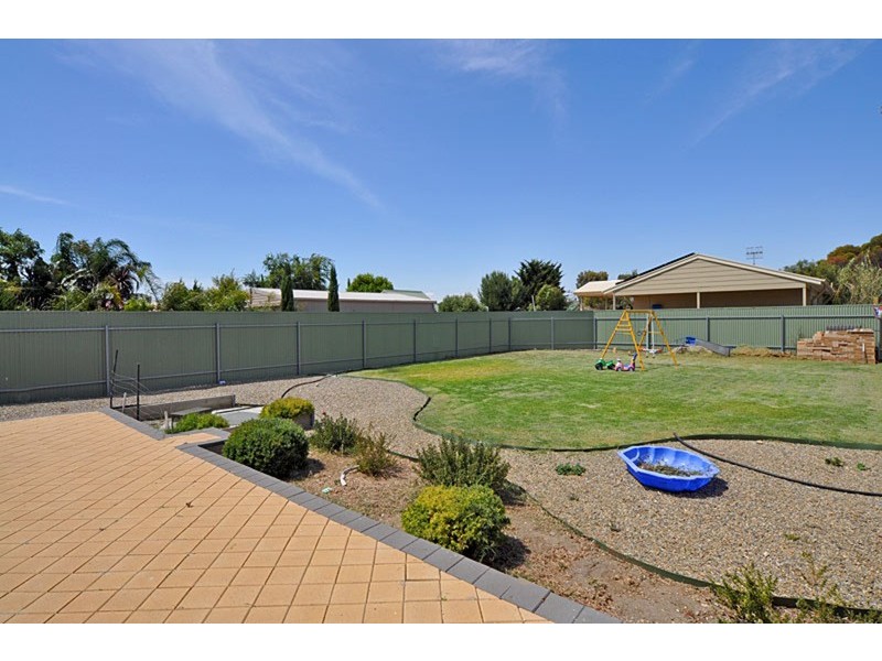 18  Osborne  Street, Goolwa SA 5214