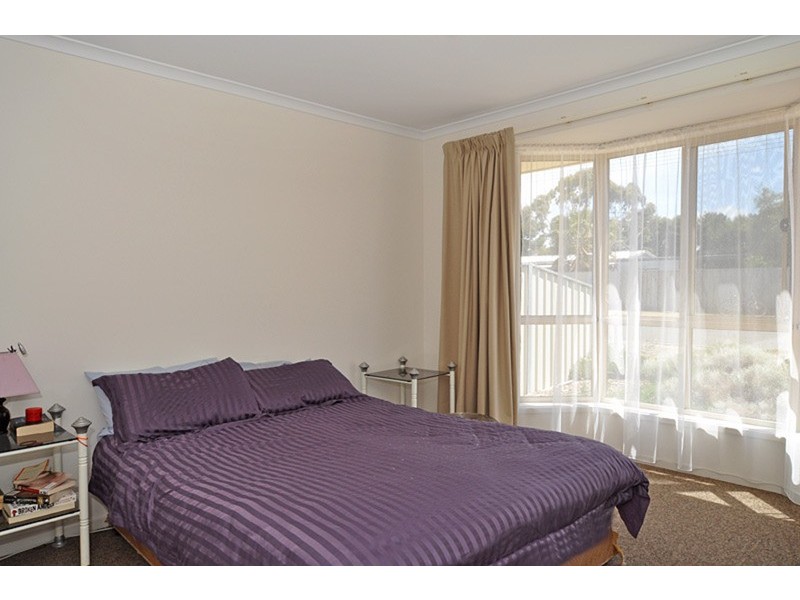 18  Osborne  Street, Goolwa SA 5214