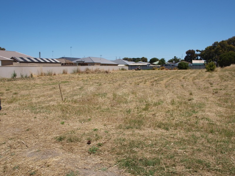 19  Chrystal  Street, Goolwa SA 5214