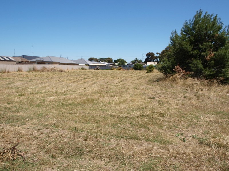 19  Chrystal  Street, Goolwa SA 5214