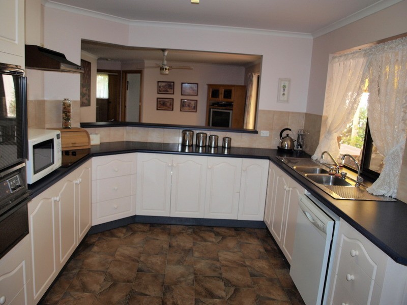 9 Richards  Street, Goolwa SA 5214