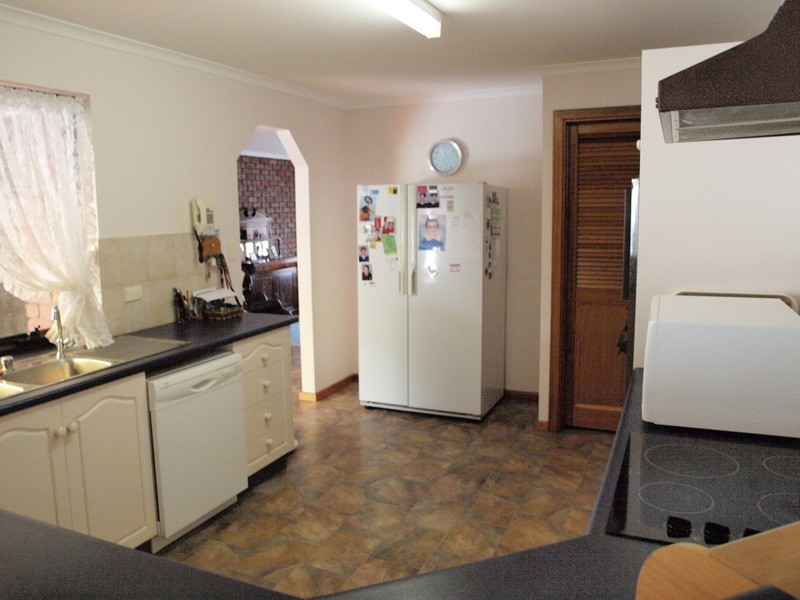 9 Richards  Street, Goolwa SA 5214