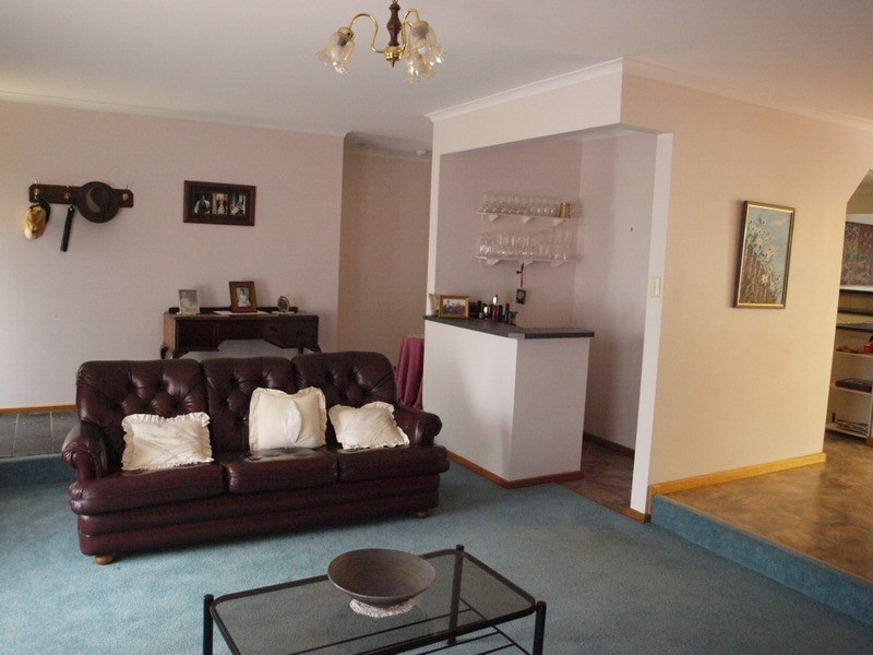 9 Richards  Street, Goolwa SA 5214