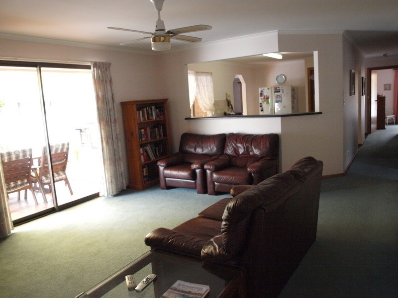 9 Richards  Street, Goolwa SA 5214