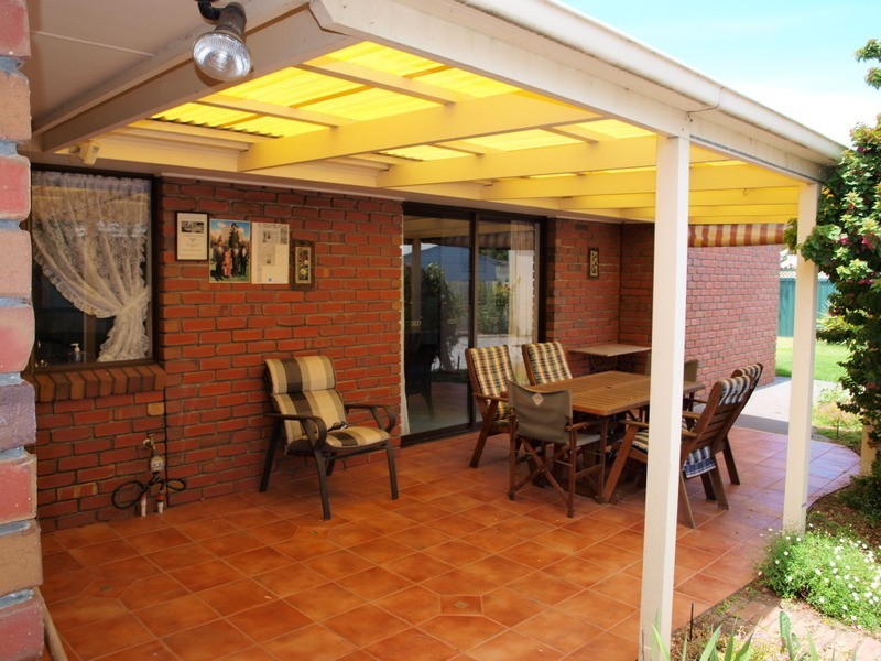 9 Richards  Street, Goolwa SA 5214