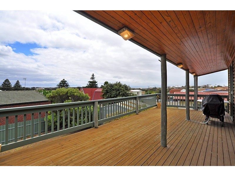 8 Hewett Road, Goolwa SA 5214