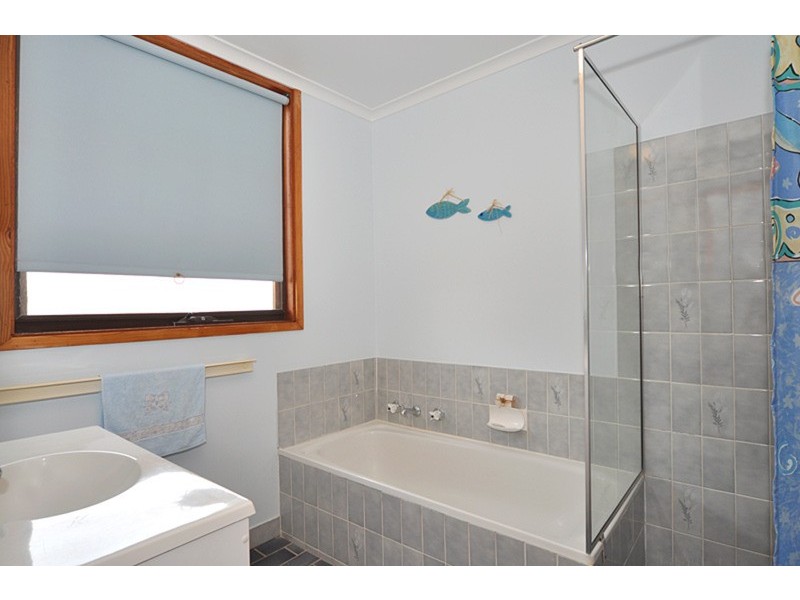 8 Hewett Road, Goolwa SA 5214