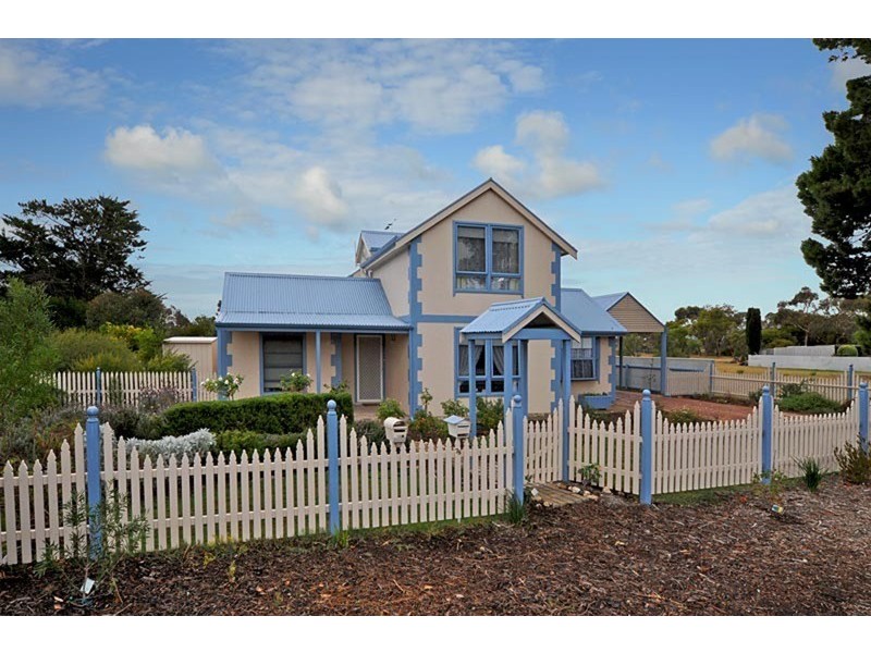 78  Fenchurch  Street, Goolwa SA 5214