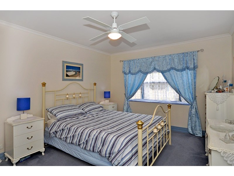 78  Fenchurch  Street, Goolwa SA 5214