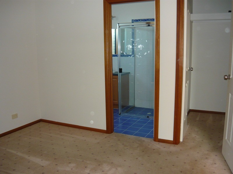 61 Wentworth Parade, Hindmarsh Island SA 5214