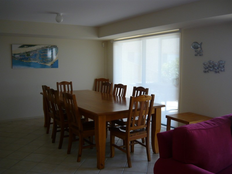 10 Wentworth  Parade, Hindmarsh Island SA 5214