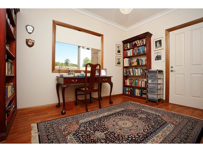22 Batson  Parade, Hindmarsh Island SA 5214