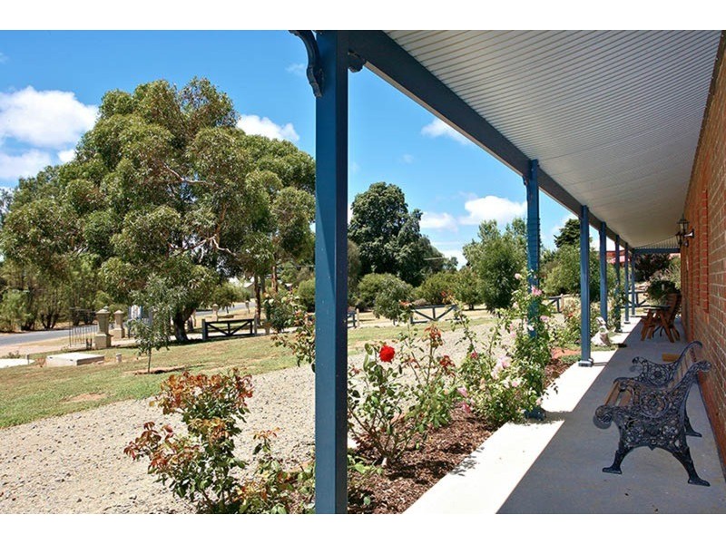 22 Batson  Parade, Hindmarsh Island SA 5214