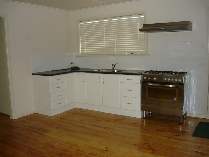 2 Davies Street, Goolwa SA 5214