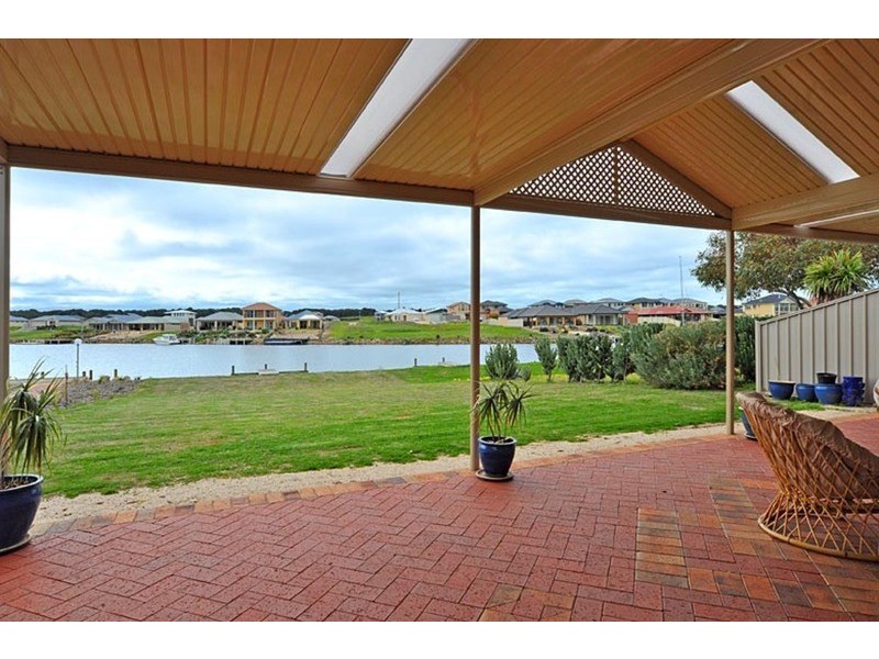 36 Wentworth Parade, Hindmarsh Island SA 5214
