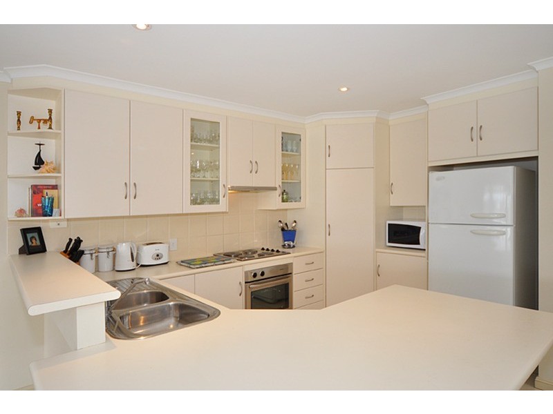 36 Wentworth Parade, Hindmarsh Island SA 5214