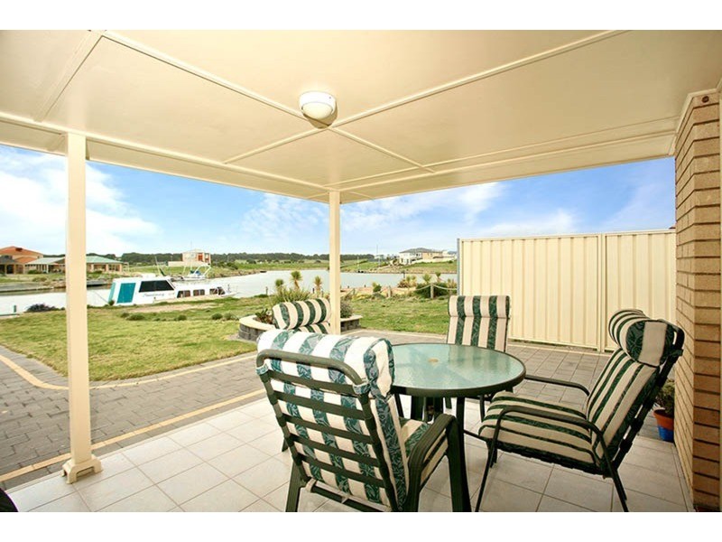 139  Wentworth  Parade, Hindmarsh Island SA 5214