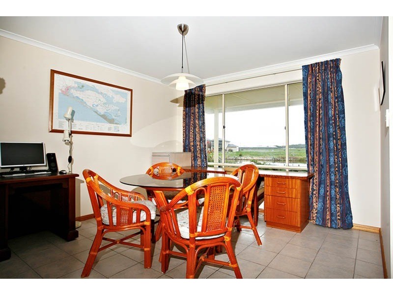 139  Wentworth  Parade, Hindmarsh Island SA 5214