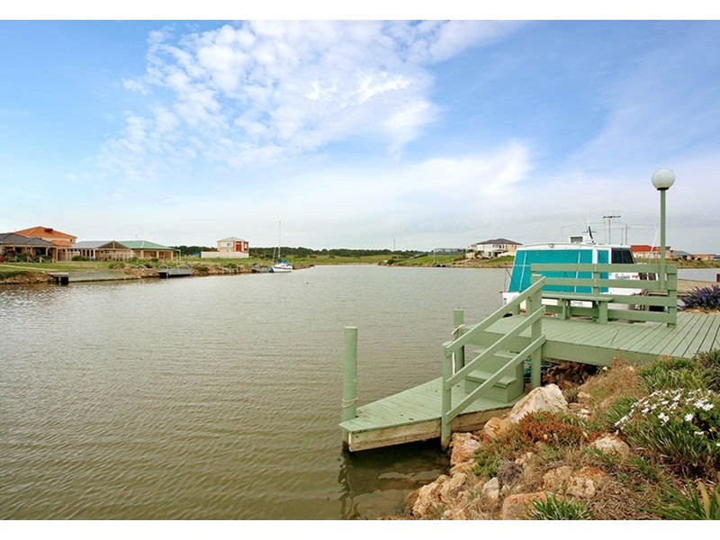 139  Wentworth  Parade, Hindmarsh Island SA 5214