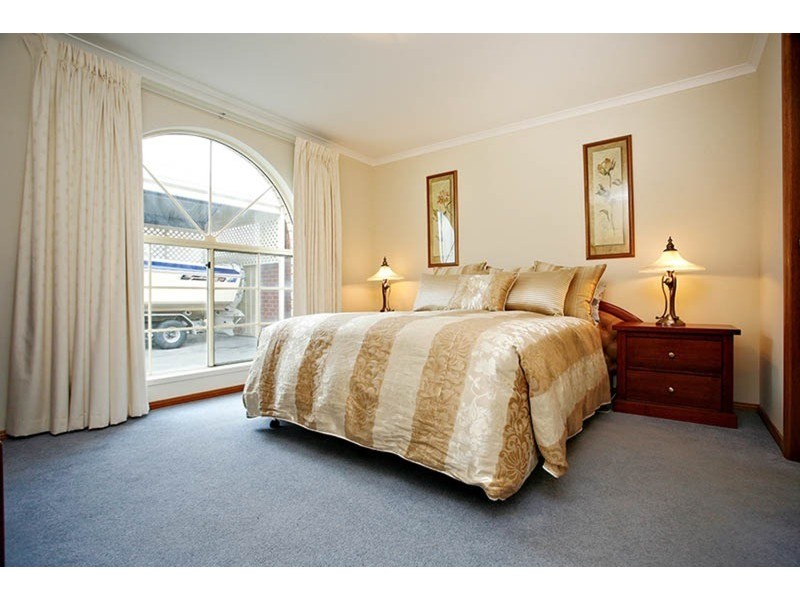 139  Wentworth  Parade, Hindmarsh Island SA 5214