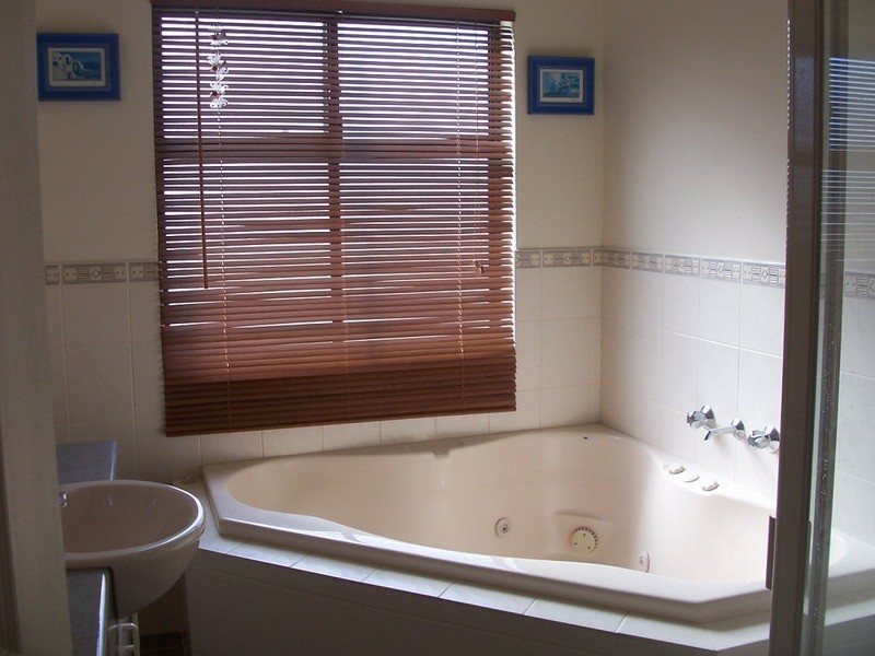 151 Excelsior Parade, Hindmarsh Island SA 5214