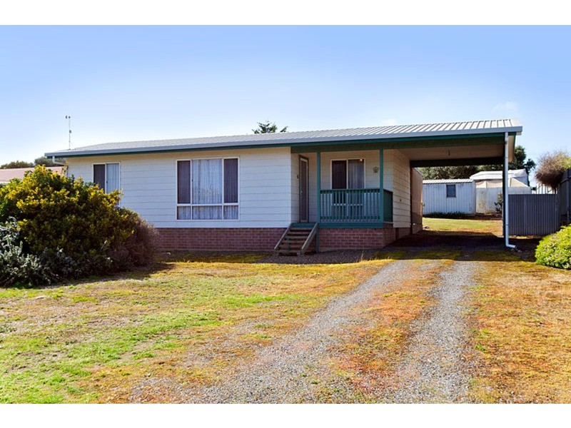 30  Holme  Street, Goolwa Beach SA 5214