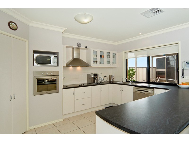 122 Excelsior  Parade, Hindmarsh Island SA 5214