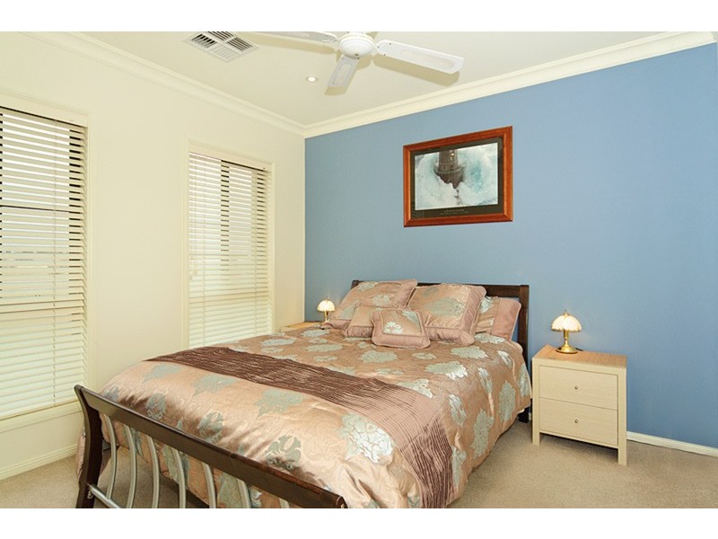 122 Excelsior  Parade, Hindmarsh Island SA 5214