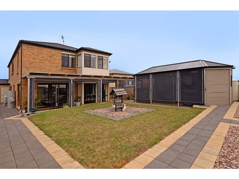122 Excelsior  Parade, Hindmarsh Island SA 5214