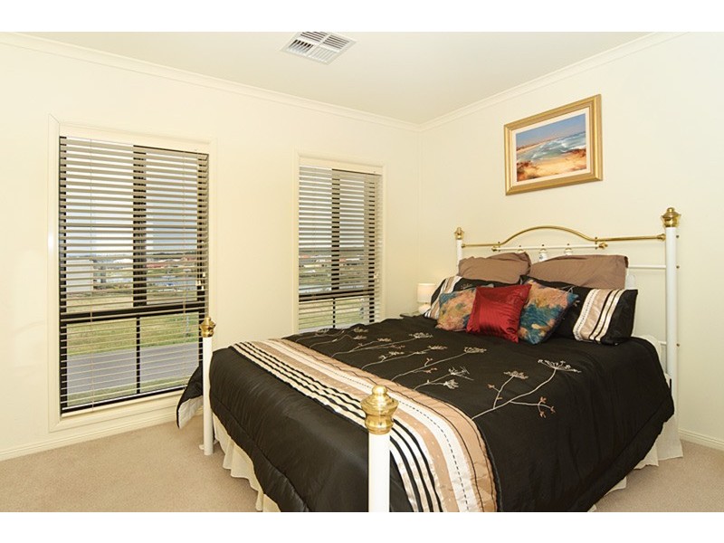 122 Excelsior  Parade, Hindmarsh Island SA 5214