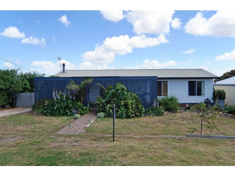 3 Godfrey  Street, Goolwa Beach SA 5214