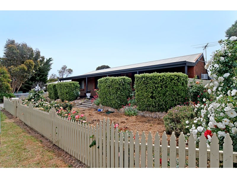 32 Cave  Street, Goolwa SA 5214