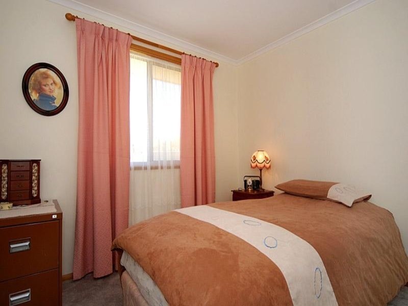 180 Newell  Avenue, Middleton SA 5213