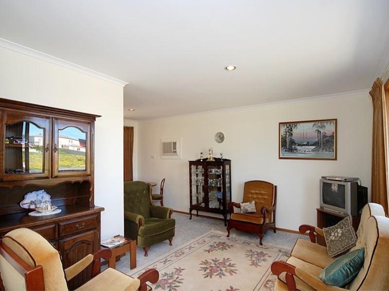 180 Newell  Avenue, Middleton SA 5213