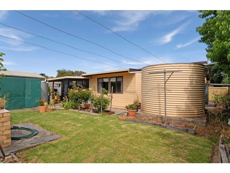 4 Davies  Street, Goolwa SA 5214