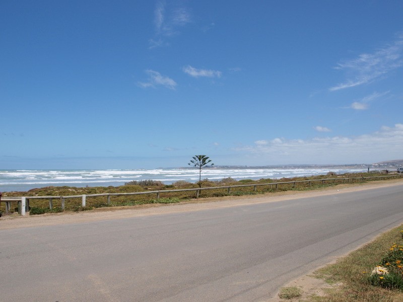 170  Surfers  Parade, Middleton SA 5213